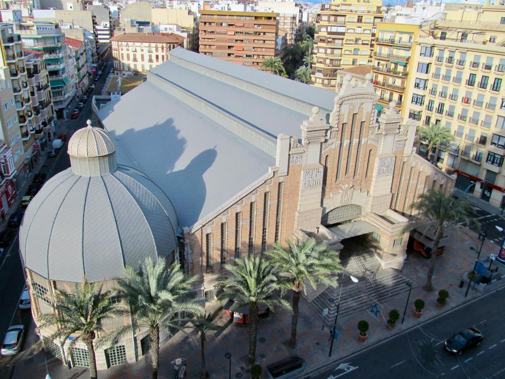 Gran Atico Con Terraza En El Centro De Alicante Kültér fotó